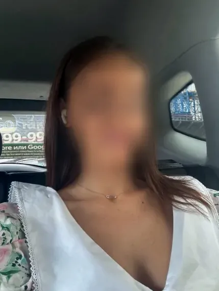 Barbara, 35