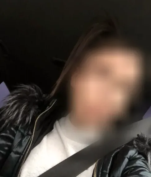 Bernadette, 28
