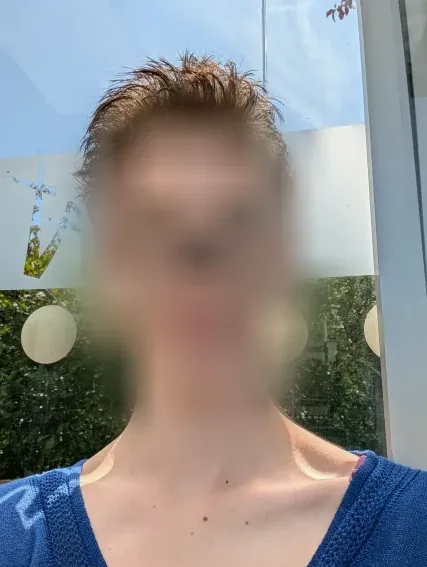 Chiara, 22