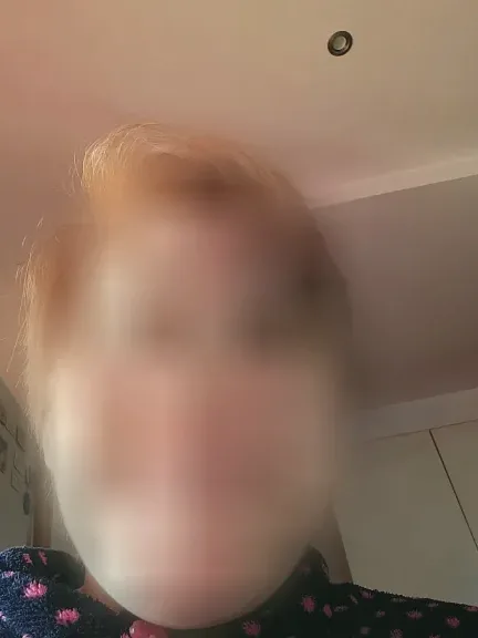 Doris, 38