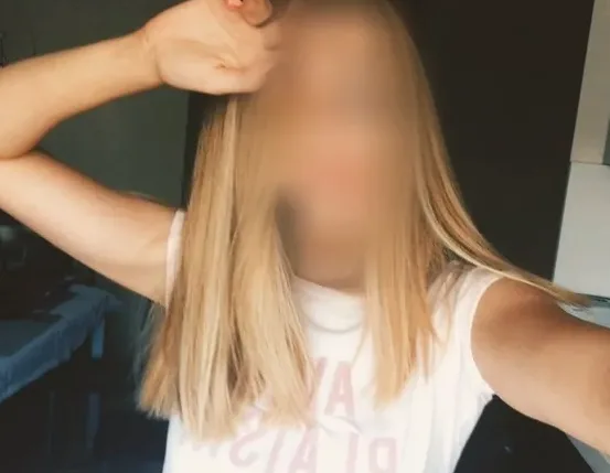 Elisabeth, 28