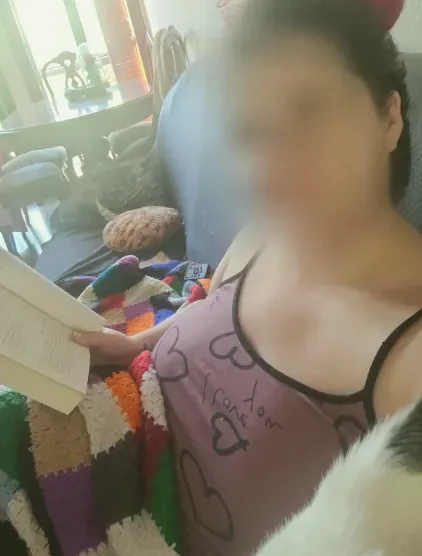 Laura, 26