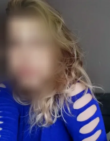 Marina, 36