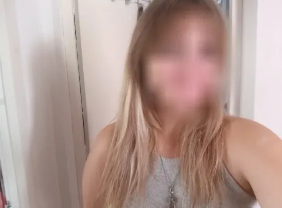 Sophia, 20